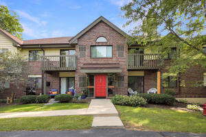 Village Estates 405 N Main St E in Thiensville wi. List Price: $279,499