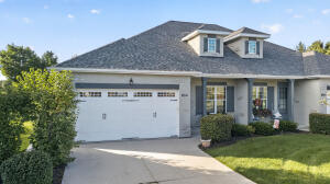 Golfview Condos 804  Settlers Ln A in Sheboygan Falls wi. List Price: $414,900