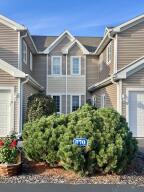 Bridlewood 770  Bridlewood Dr 6103E in Hartford wi. List Price: $264,900