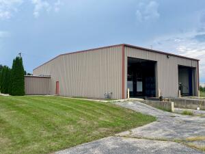 814 E Comercial Ave in Whitewater wi. List Price: $499,000