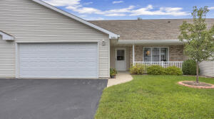 The homes of Mapledale Village 1715  Springwood Ct  in Sheboygan wi. List Price: $349,900