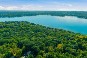 Lt27 W Lakeside  Dr in Delafield wi. List Price: $284,000