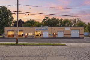 1329  43rd St in Kenosha wi. List Price: $749,900