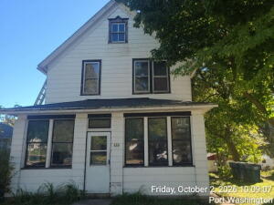 654 N Wisconsin St in Port Washington wi. List Price: $274,900
