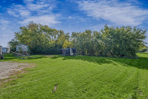 7750 S 13th  St in Oak Creek wi. List Price: $99,900