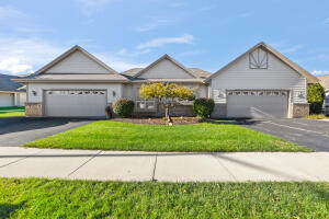 Sherman Creek N161W18939  Oakland Dr  in Jackson wi. List Price: $384,900