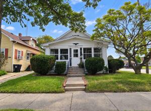 2055  Case Ave in Racine wi. List Price: $225,000