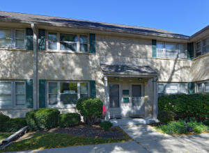 Townhomes of Whitefish Bay 4890 N Shoreland Ave  in Whitefish Bay wi. List Price: $220,000