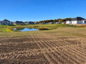 1019  Pleasant Valley  Rd in Grafton wi. List Price: $162,500
