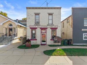 117 W Main St in Palmyra wi. List Price: $124,900