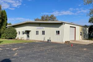 806 E Commercial Ave in Whitewater wi. List Price: $389,000