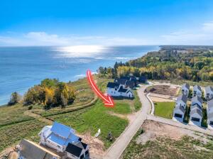 1202  Shieling  Ln in Port Washington wi. List Price: $329,500