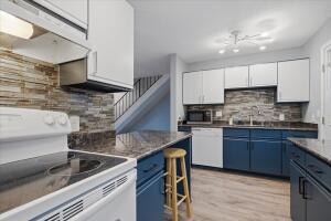 Harwood Commons 7850  Harwood Ave 6 in Wauwatosa wi. List Price: $235,000