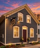 W62N539  Washington Ave in Cedarburg wi. List Price: $799,999