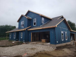 Rolling Meadows 3933  Willow Dr  in Waukesha wi. List Price: $459,900