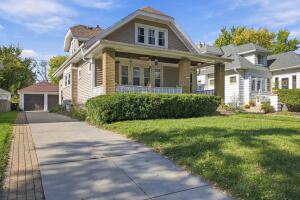 2329 N 67th St in Wauwatosa wi. List Price: $375,000