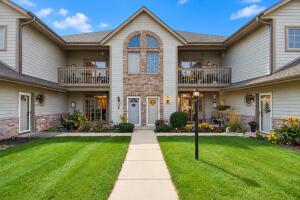 Sherman Creek N161W18927  Heather Lynn Cir  in Jackson wi. List Price: $288,000