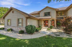 Spring Meadows 1325  32nd Ct 9A in Kenosha wi. List Price: $289,900