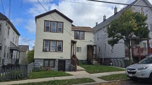 1854 N Humboldt Ave in Milwaukee wi. List Price: $359,000