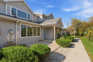 Whitnall Edge II 10020 W Whitnall Edge Dr D in Franklin wi. List Price: $279,900