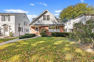 2967 S 38th St in Milwaukee wi. List Price: $359,900